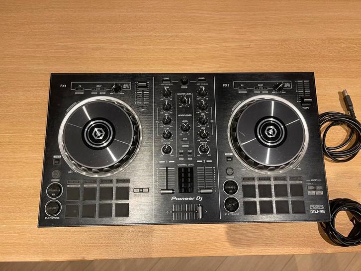 Pioneer DDJ-RB DJ Controller - Ideaal voor Beginners!, Muziek en Instrumenten, Dj-sets en Draaitafels, Gebruikt, Dj-set, Pioneer