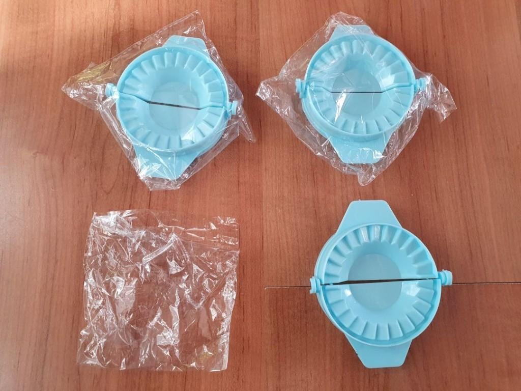 Nieuw blauw deegpers voor dumpling- ravioli- en knoedelmaker, Huis en Inrichting, Keuken | Keukenbenodigdheden, Ophalen of Verzenden