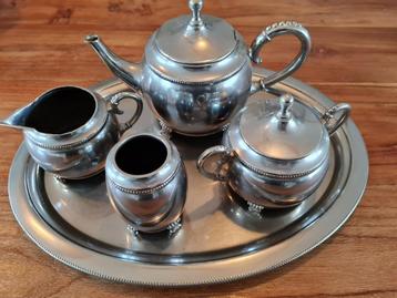 Daalderop zilvertin servies beschikbaar voor biedingen