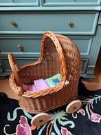 Vintage rieten poppenwagen – té schattig!, Ophalen of Verzenden, Gebruikt, Jongen of Meisje