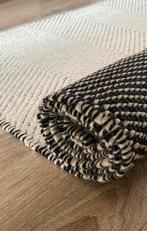 Vloerkleed wol, Huis en Inrichting, Stoffering | Tapijten en Kleden, Ophalen, Wit, 50 tot 100 cm, Zo goed als nieuw
