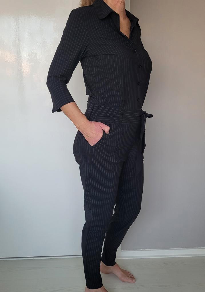 Studio Anneloes Angelique jumpsuit Pinstripe M Travelstof, Kleding | Heren, Truien en Vesten, Zo goed als nieuw, Maat 48/50 (M)
