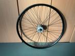28 inch Voorwiel met Naafdynamo, Fietsen en Brommers, Fietsonderdelen, Algemeen, Zo goed als nieuw, Shimano, Ophalen