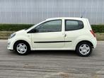 Renault Twingo 1.2-16V Authentique, Auto's, Renault, Gebruikt, 4 cilinders, 4 stoelen, Wit
