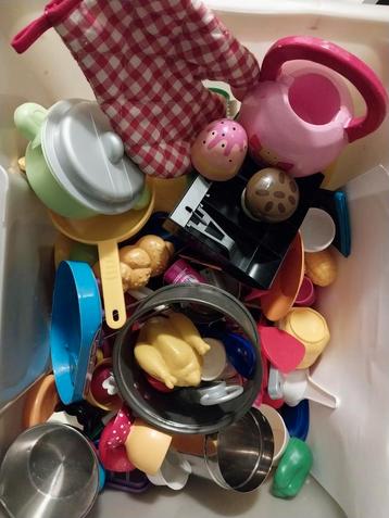 Kinder Keukengerei Set beschikbaar voor biedingen