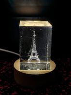 Eiffeltoren Kristal Kubus met LED Basis, Antiek en Kunst, Ophalen of Verzenden