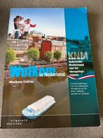 Welkom in Nederland - KNM, Boeken, Ophalen of Verzenden, Zo goed als nieuw, Nederlands, Non-fictie