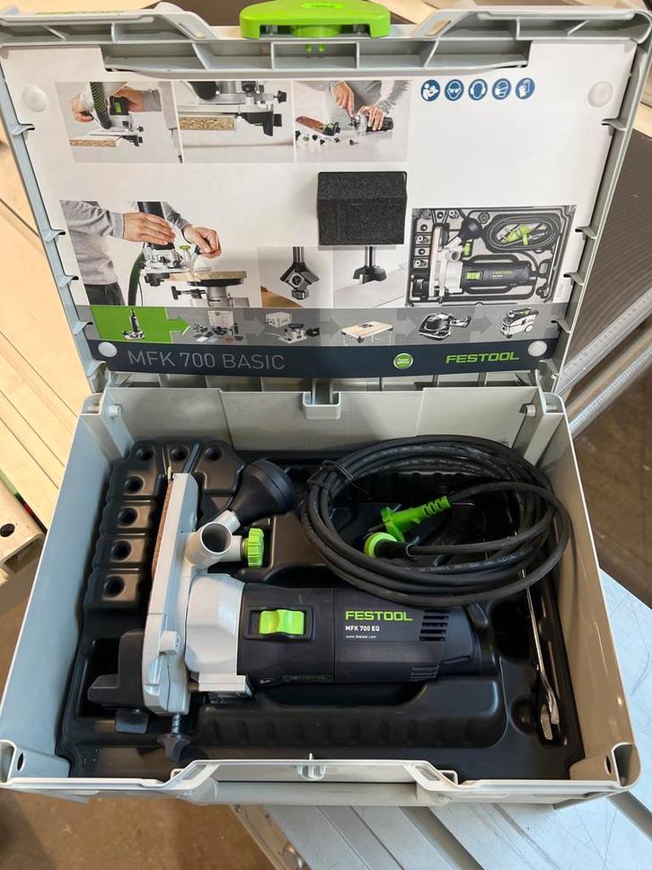Festool MFK 700 EQ Kantenfrees - Zo Goed Als Nieuw!, Doe-het-zelf en Verbouw, Gereedschap | Freesmachines, Zo goed als nieuw, Elektrisch