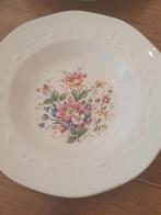 Vintage 6 stijlvolle diepe borden, Huis en Inrichting, Keuken | Servies, Ophalen of Verzenden, Nieuw