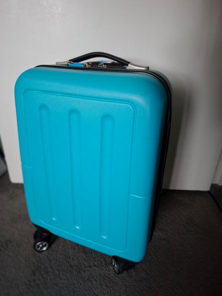 Harde trolleykoffer 55 cm, Sieraden, Tassen en Uiterlijk, Koffers, Zo goed als nieuw, Hard kunststof, 50 tot 60 cm, 35 tot 45 cm