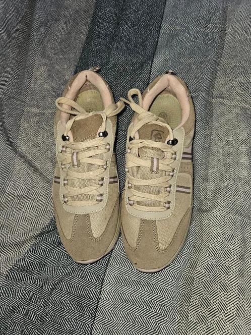 mooie wandel schoenen maat 39  (dv16), Sport en Fitness, Bergsport en Wandelen, Zo goed als nieuw, Schoenen, Ophalen of Verzenden