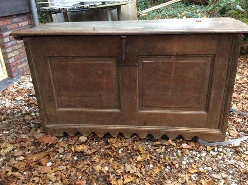 antieke spaanse kist, Antiek en Kunst, Curiosa en Brocante, Ophalen