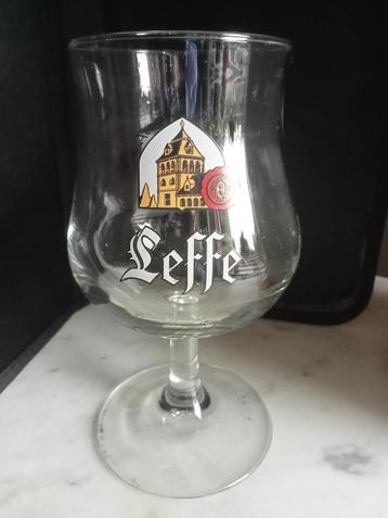  Leffe Tulp Bierglas beschikbaar voor biedingen