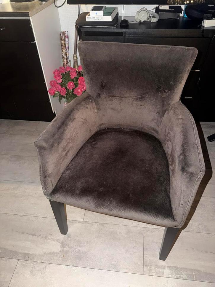 Donkerbruine Suede Stoel - Gratis Af te Halen, Huis en Inrichting, Stoelen, Gebruikt, Eén, Stof, Bruin, Ophalen