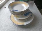 Gratis/Ruilen voor iets in het huis. Servies set borden., Ophalen of Verzenden, Overige stijlen, Bord(en)