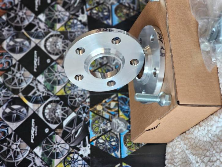 Spoorverbreders spacers vw Golf 4 Polo 5x100 57,1 10mm, Auto diversen, Tuning en Styling, Ophalen of Verzenden