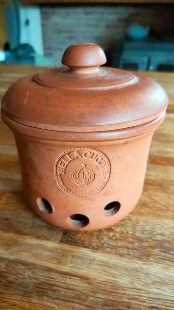 Knoflook potten beschikbaar voor biedingen