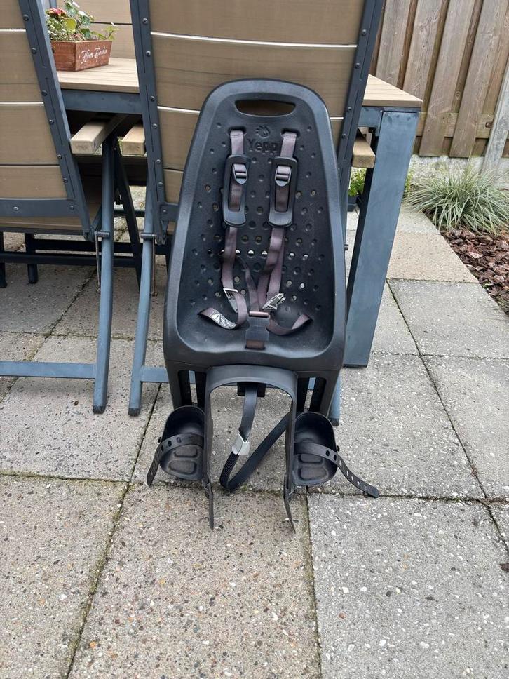 Thule Yepp Achterzitje + E-bike Adapter, Fietsen en Brommers, Fietsaccessoires | Fietsstoeltjes, Gebruikt, Achterzitje, 15 t/m 25 kg