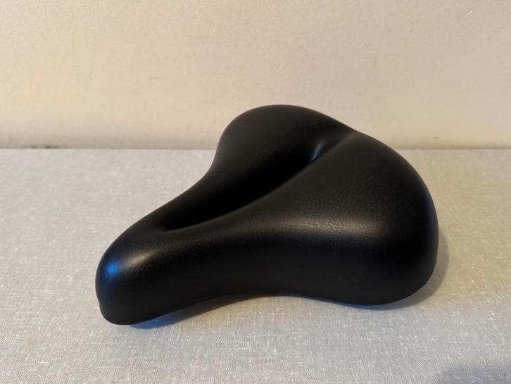 Z.G.A.N. fietszadel TERRY MOLTO fiets zadel ZWART, Fietsen en Brommers, Fietsonderdelen, Zo goed als nieuw, Algemeen, Zadel, Ophalen of Verzenden