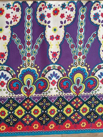 Vintage stof paars en felle kleuren gecoat 80 cm breed (R18) beschikbaar voor biedingen