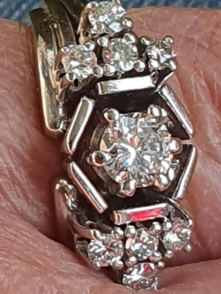 Super mooie witgouden ring met totaal 0,85 briljanten kl. G, Sieraden, Tassen en Uiterlijk, Ringen, Zo goed als nieuw, Dame, 20 of groter