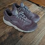 Nike Air Huarache, Ophalen of Verzenden, Gedragen, Overige kleuren, Sneakers of Gympen