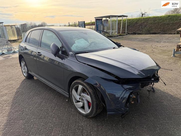 Volkswagen Golf 8 1.4 eHybrid GTE, Auto diversen, Schadeauto's, Volkswagen, Automaat, Hybride Elektrisch/Benzine, Hatchback, Zilver of Grijs