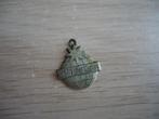 vintage scapulier- Kinder helfen kinder -medailles - hanger, Ophalen of Verzenden, Gebruikt, Overige onderwerpen