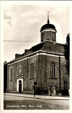 Dinteloord - Ned Herv Kerk, Verzamelen, Ansichtkaarten | Nederland, Ophalen of Verzenden, 1940 tot 1960, Ongelopen, Noord-Brabant