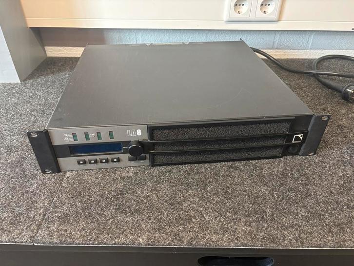 L’acoustics LA8 R3 Aes/Ebu Versterker, Muziek en Instrumenten, Versterkers | Keyboard, Monitor en PA, Gebruikt, P.A., 1000 watt of meer