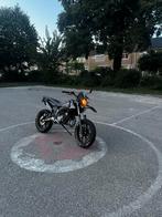 Derbi senda sm 72cc airsal, Fietsen en Brommers, Brommers | Derbi, Ophalen, Zo goed als nieuw