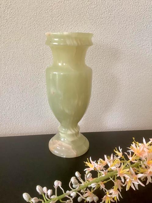 Grote vintage onyx groene vaas, Huis en Inrichting, Woonaccessoires | Vazen, Ophalen of Verzenden