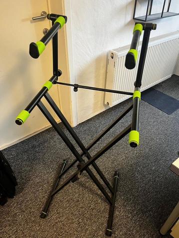 Stand Keyboard Gravity KSX2 + KSX2 T beschikbaar voor biedingen