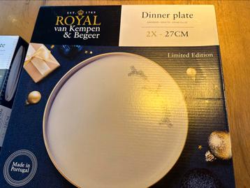 Royal van Kempen & Begeer borden  beschikbaar voor biedingen