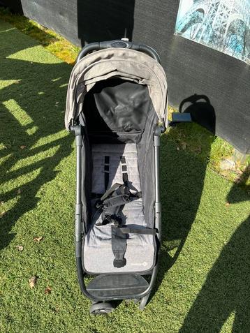 Saftey 1 kinderbuggy / wandelwagen beschikbaar voor biedingen