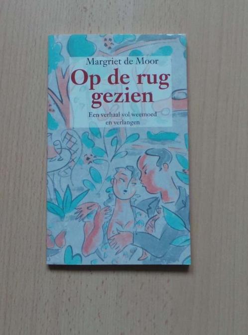 OP DE RUG GEZIEN van Margriet de Moor Speciale uitgave, Boeken, Romans, Zo goed als nieuw, Nederland, Ophalen of Verzenden