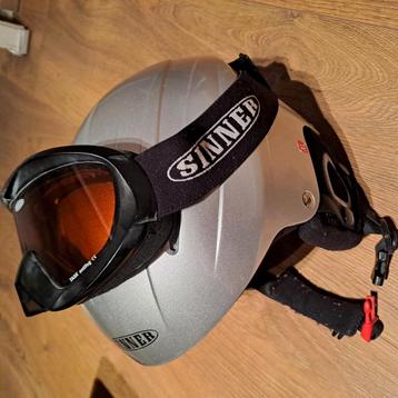 sneeuwsport helm met bril, zo goed als nieuw. XL  beschikbaar voor biedingen