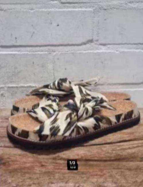 Scotch & Soda - Prachtige slippers maat 41 - Nieuw €100, Kleding | Dames, Schoenen, Nieuw, Slippers, Ophalen of Verzenden
