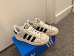 Adidas campus beige zwart, Ophalen of Verzenden, Gedragen, Zwart, Sneakers of Gympen