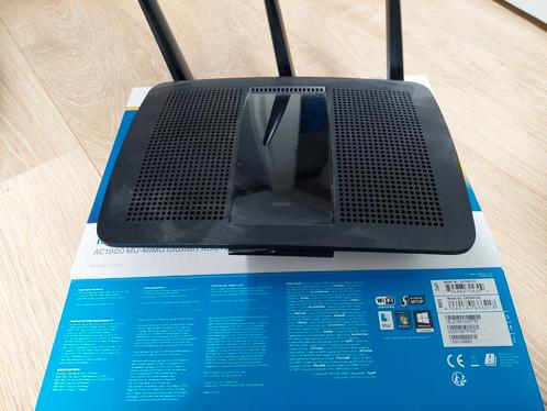 Linksys AC1900,  zonder kabels en netadapter., Computers en Software, Netwerk switches, Gebruikt, Ophalen of Verzenden