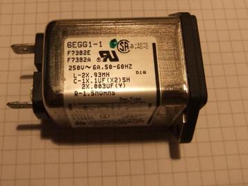 Corcom Net Filter 250 VAC - 6 Amp beschikbaar voor biedingen