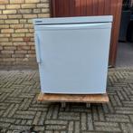 Liebherr koelkast iets kleiner dan tafelmodel zeer netjes, Witgoed en Apparatuur, Ophalen, Zo goed als nieuw, Zonder vriesvak