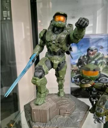 Halo infinite statue master chief beschikbaar voor biedingen