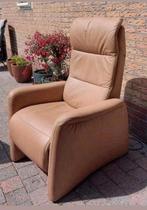 Hukla relaxfauteuil met sta op functie, Ophalen, Gebruikt, Leer, 50 tot 75 cm