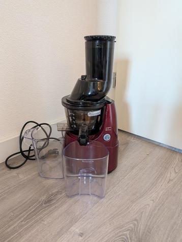 Kuvings Slowjuicer, Bordeauxrood, weinig gebruikt, compleet beschikbaar voor biedingen
