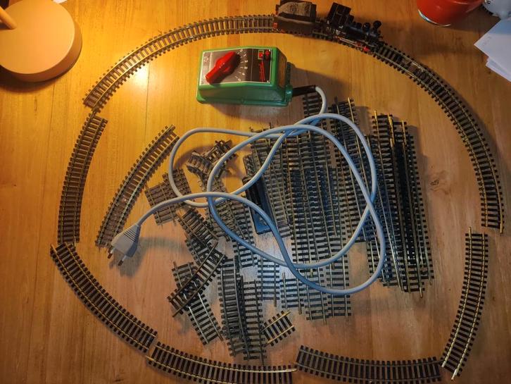 Fleischmann rails , trafo , trein met tender, Hobby en Vrije tijd, Modeltreinen | H0, Gebruikt, Gelijkstroom, Fleischmann, Ophalen of Verzenden