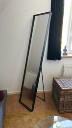 Zwarte spiegel met standaard, Huis en Inrichting, Woonaccessoires | Spiegels, Ophalen, Minder dan 50 cm, Zo goed als nieuw, 150 tot 200 cm