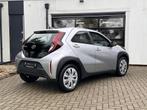 Toyota Aygo X 1.0 VVT-i S-CVT Play Automaat | Climate contro, Stof, Gebruikt, Met garantie (alle), 4 stoelen