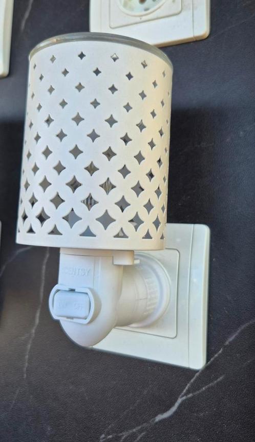 Gave scentsy wandlamp en waxwarmer in 1!, Huis en Inrichting, Lampen | Wandlampen, Nieuw, Ophalen of Verzenden