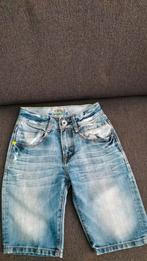 Vingino skater maat 9 / Korte broek, Broek, Ophalen of Verzenden, Zo goed als nieuw, Vingino